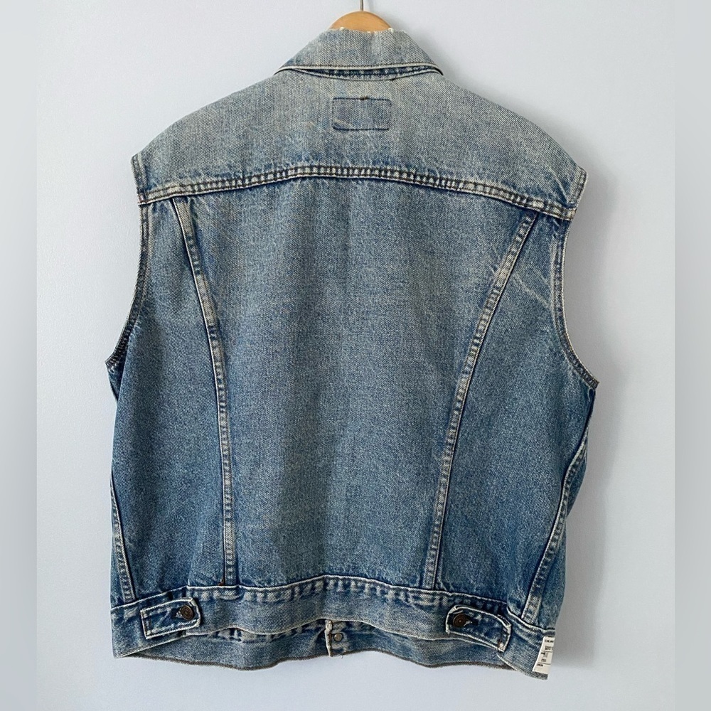 ICONS Objects of Devotion x Levi’s Reconstructed Denim Trucker Vest, Size M - Picture 2 of 16